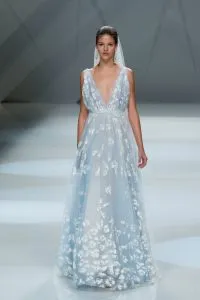 Голубое свадебное платье – для необычного образа. Голубое свадебное платье. 5