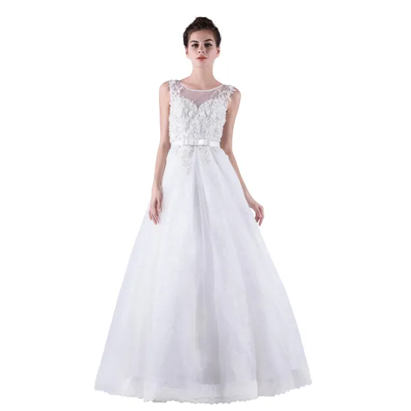 Как выбрать свадебное платье. Фасоны свадебных платьев. 34