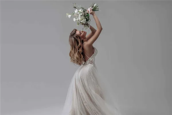 Фото Свадебное платье с вышивкой - Blanche Moscow