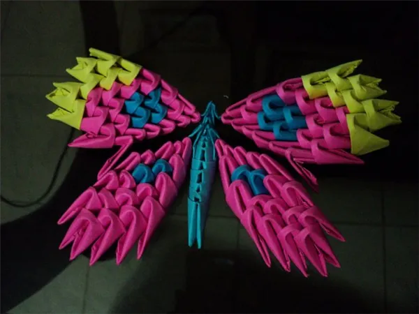 Бабочки-оригами из бумаги. Бабочка оригами из бумаги. 2