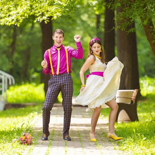 модные прикиды для гостя и гостьи на свадьбе