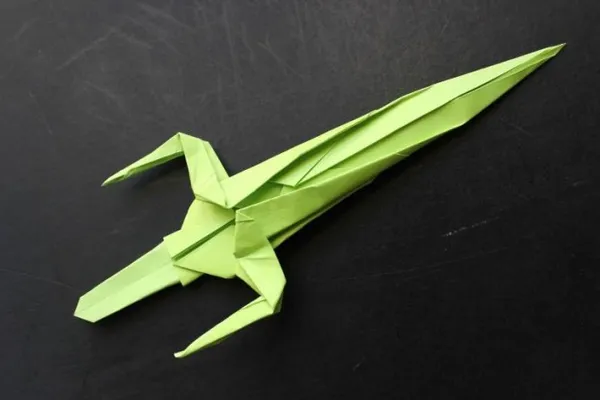 Оригами оружие: пошаговое описание для начинающих как собрать разные виды оружия. Оружие из бумаги а4. 33