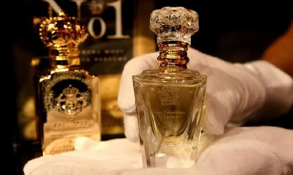 15 самых дорогих парфюмов в истории. Самые дорогие духи. 3