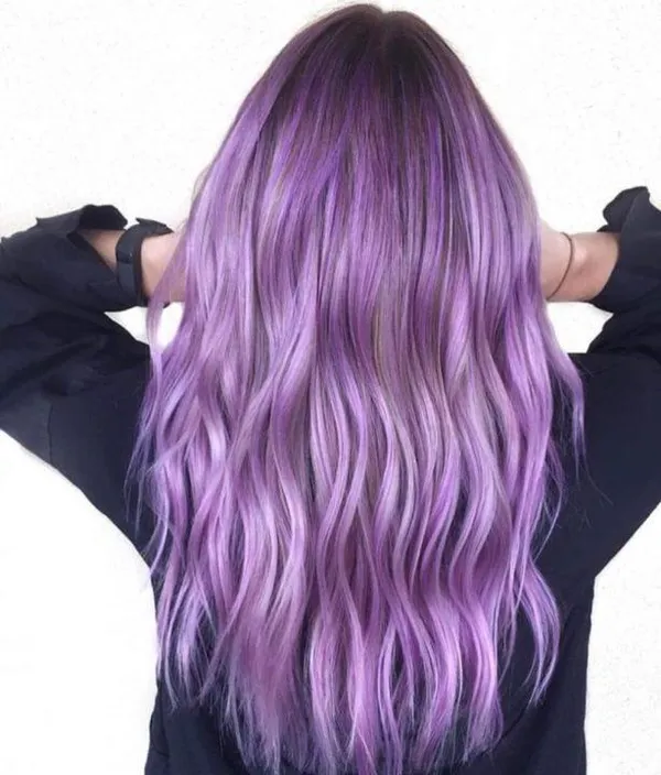 Фиолетовый цвет волос — Креативная мода для смелых. Цвет лиловый фото. 18