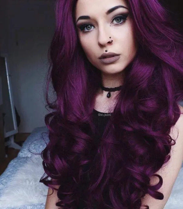 Фиолетовый цвет волос — Креативная мода для смелых. Цвет лиловый фото. 6