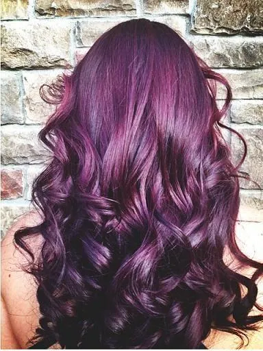 Фиолетовый цвет волос — Креативная мода для смелых. Цвет лиловый фото. 7