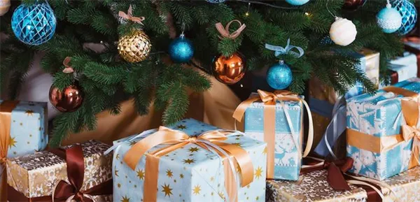 Что дарят на Рождество в России: девушке и парню, маме и папе, жене и мужу, мужчине и женщине, друзьям и детям. Подарки на рождество. 2
