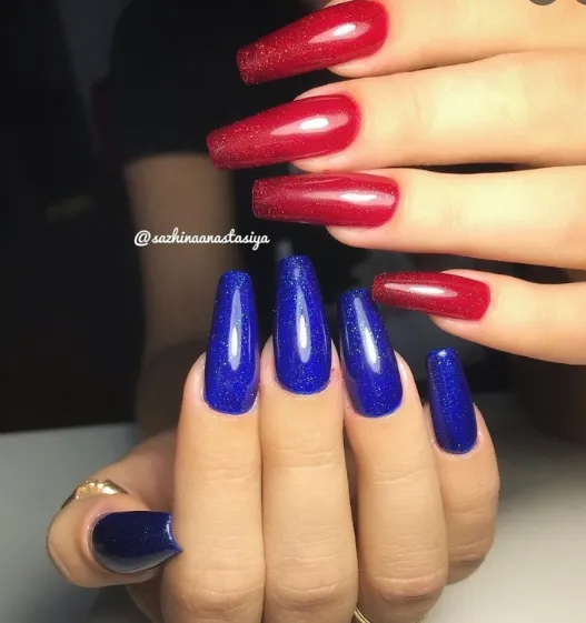 красно-синий маникюр на длинные ногти