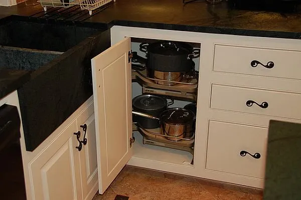 Кухня без верхних навесных шкафов: дизайн и реальные фото. Кухня без верхних шкафов. 3