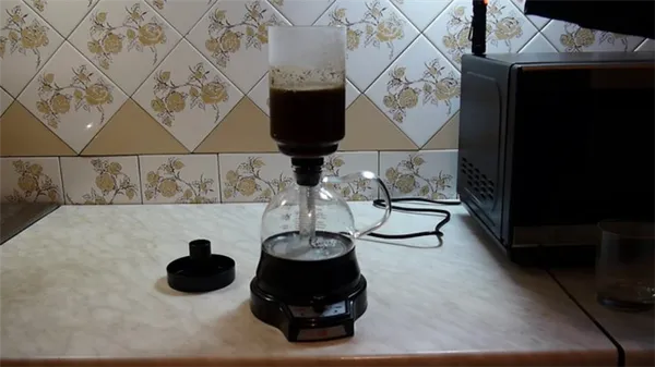 Сифон: одно из самых необычных устройств для приготовления кофе. Сифон для кофе. 15