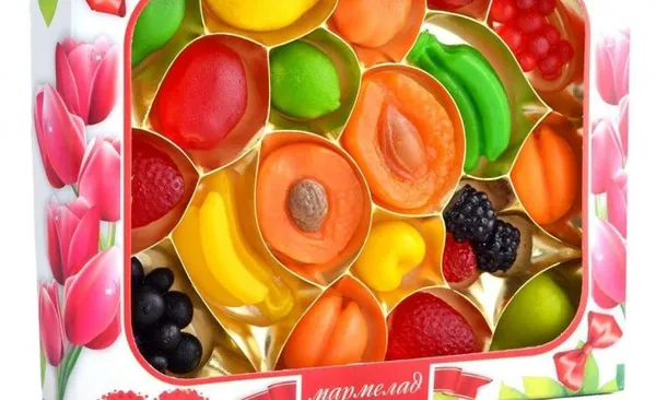 Мармелад в виде фруктов в коробке