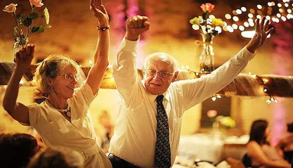 Празднование 70-летия бракосочетания в ресторане