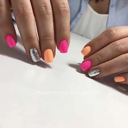 Красивый розовый маникюр 2023. Фото трендового дизайна на короткие и длинные ногти. Розовые матовые ногти. 6