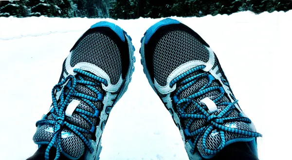 Экипировка: кроссовки для зимнего бега. Кроссовки с шипами. 6