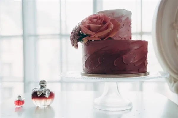 Свадебные торты (двухъярусные). Свадебный торт двухъярусный. 27