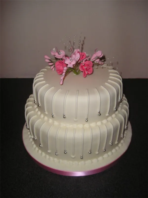Свадебные торты (двухъярусные). Свадебный торт двухъярусный. 43