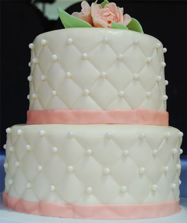 Свадебные торты (двухъярусные). Свадебный торт двухъярусный. 33