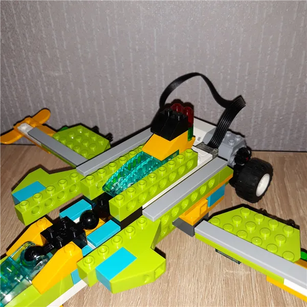 Схема сборки из набора LEGO Education WeDo 2.0 Самолет Jet Fighter
