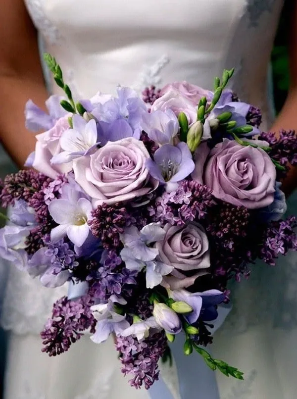 Выбираем цвет букета невесты: популярные варианты с фото. Букет роз фото. 7